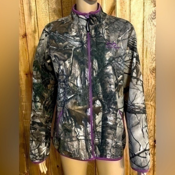 Real tree zip up sweater size girls, large  12-14 - Picture 1 of 5